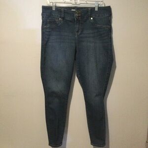 TORRID DENIM SLIM LEG HIGH RISE STRETCH DARK WASH BLUE JEANS  SIZE 14 T (XL TALL